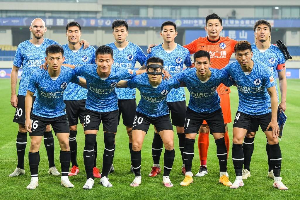为公牛提供 为公牛提供